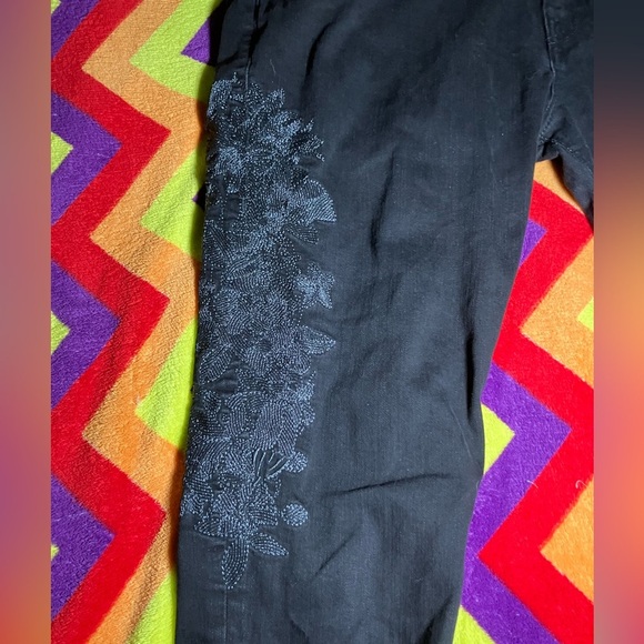 True Religion Rocco relaxed skinny embroidered jeans - Picture 2 of 4